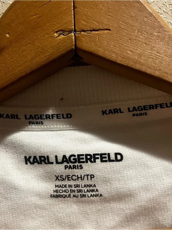 Karl Lagerfeld White Graphic Crewneck - NWT - Picture 4 of 6